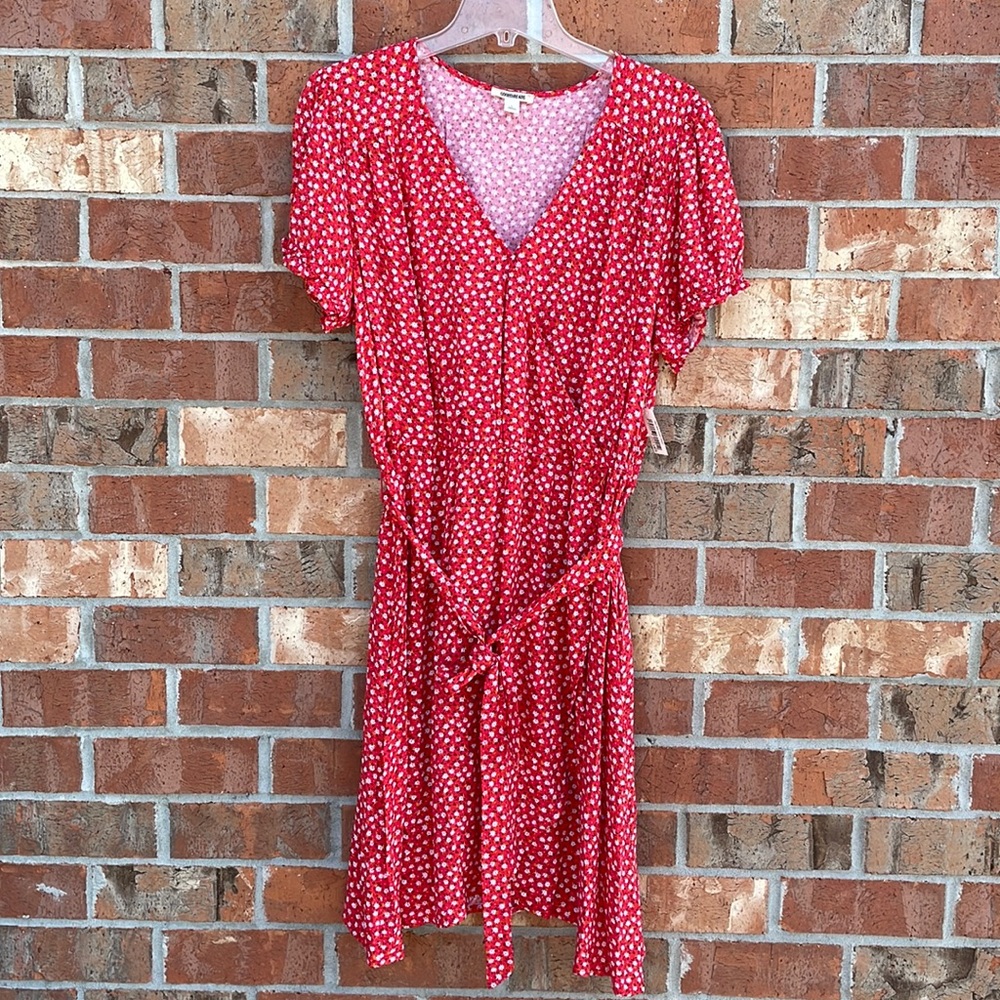 Goodthreads Red Daisy floral wrap dress large NWT Red white yellow short sleeve